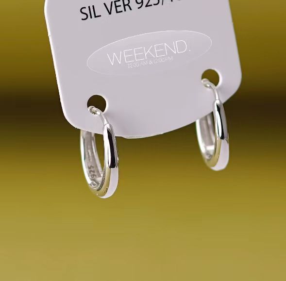 Silver Sweet Simple Glossy Ear Clip