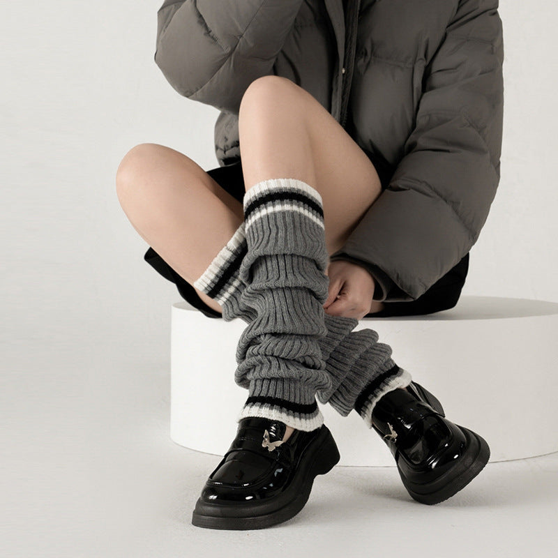 Gray Spring And Autumn Bunching Socks