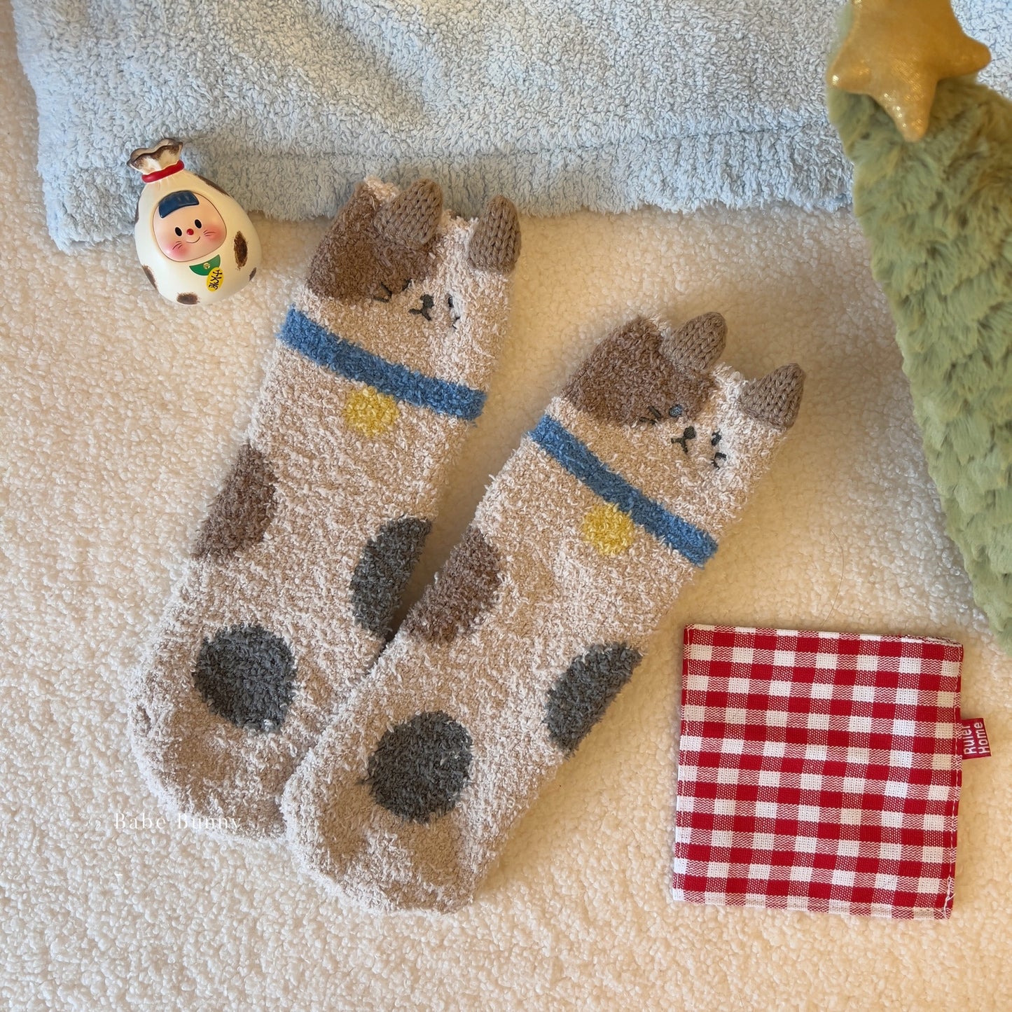 Coral Velvet Plush Cute Girl Warm Mid-calf Confinement Room Socks