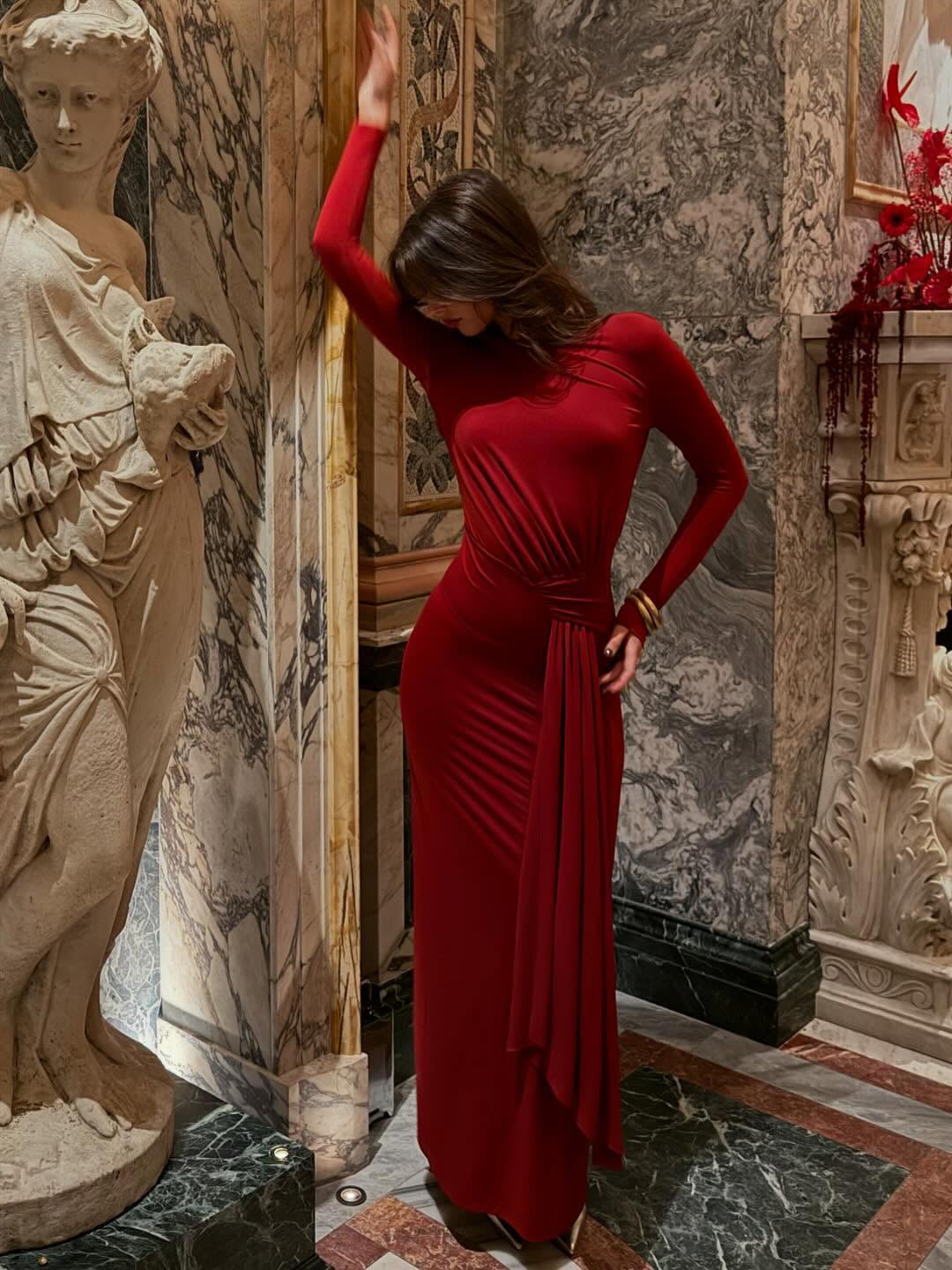 Burgundy Red Backless Chain Long Sleeve Dress