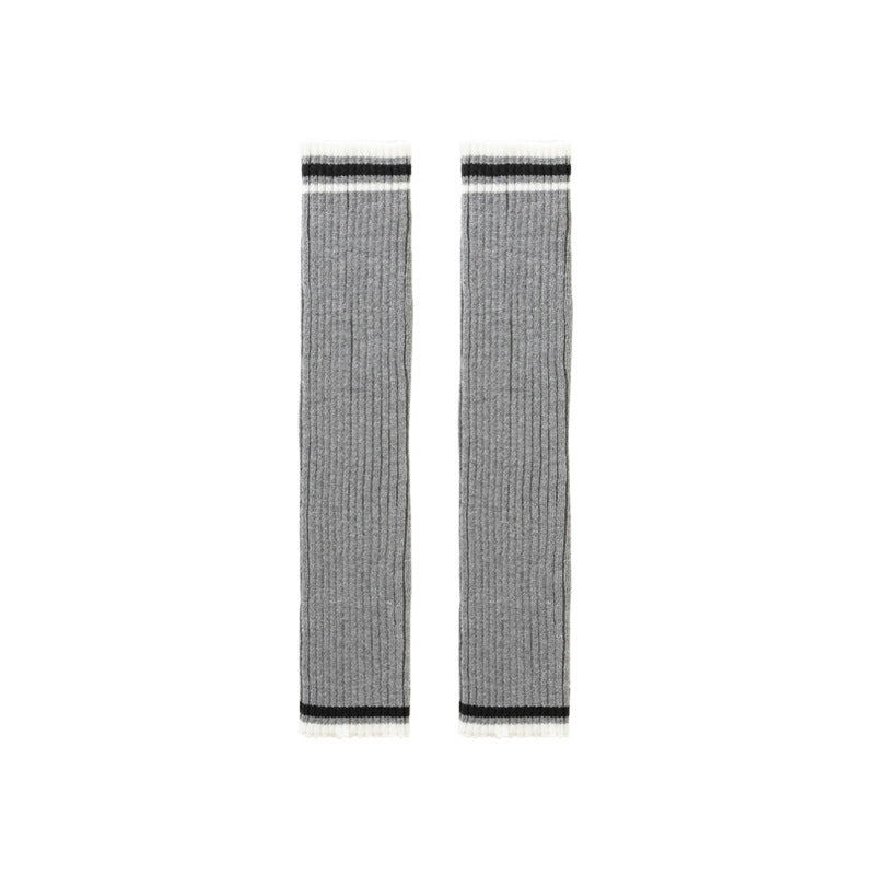 Gray Spring And Autumn Bunching Socks