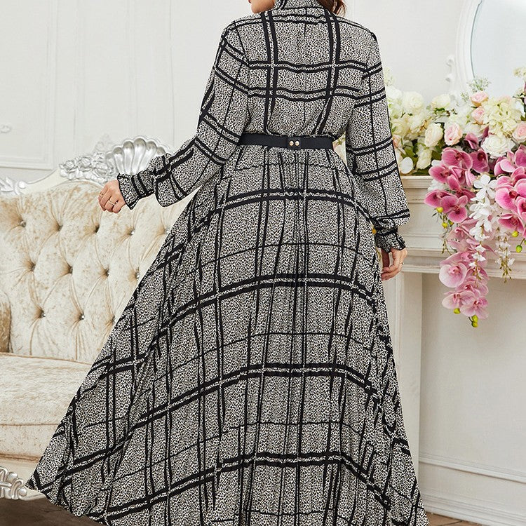 Large Simple Plaid Long Flowing Dress with Long Sleeves