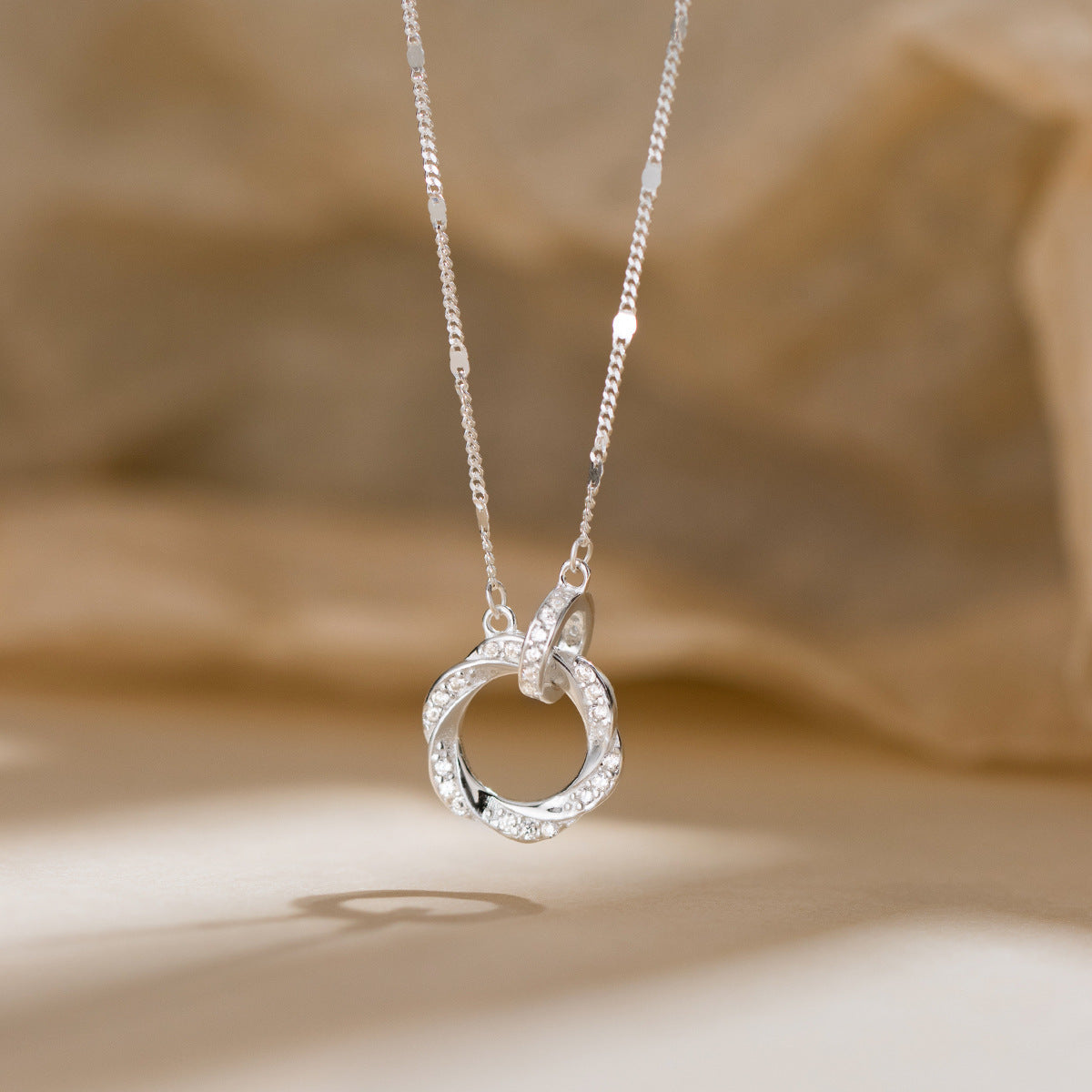 Silver Sweet Special-interest Design Diamond Twisted Necklace